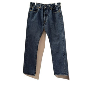 Levi's 501 button fly denim jeans   Sz W-34  L-32